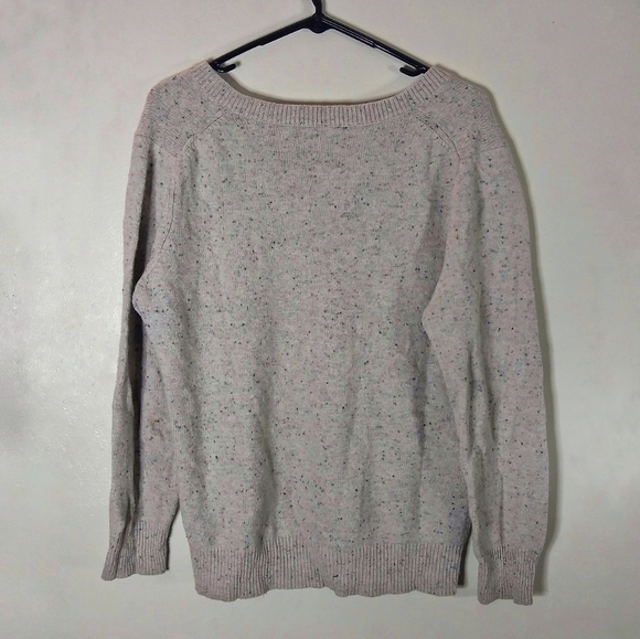 OLD NAVY PLUS Women's Relaxed V-Neck Tunic Sweater - Picture 5 of 5